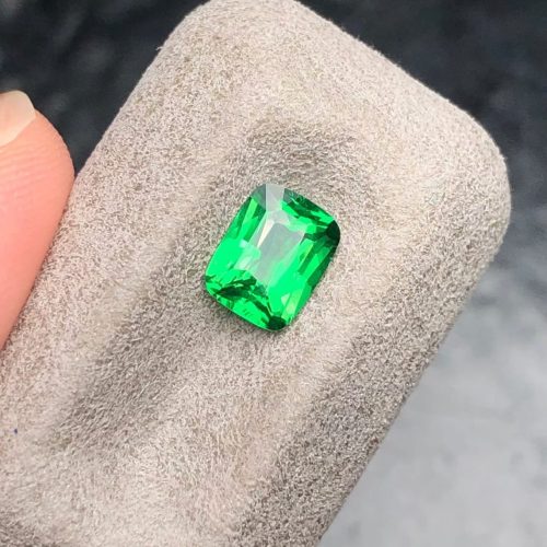 tsavorite