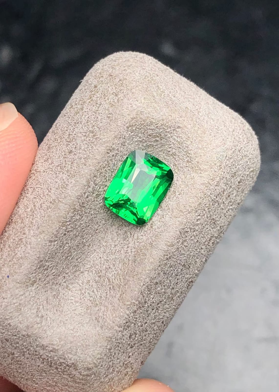 tsavorite