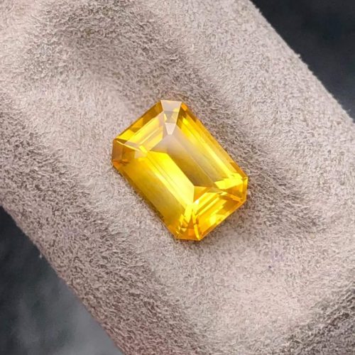 Yellow sapphire