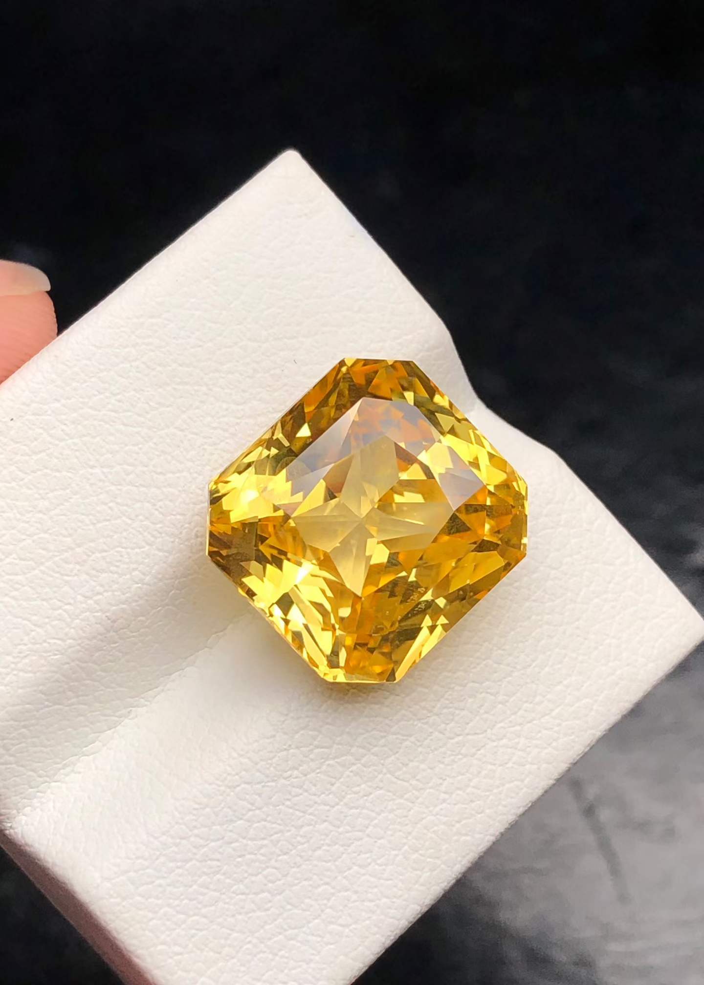 yellow sapphire