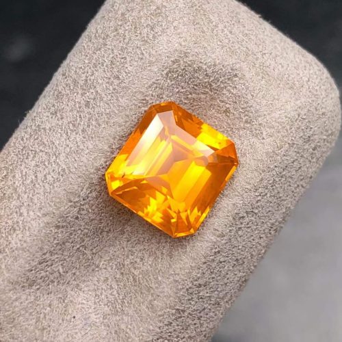 orange sapphire