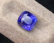 violet sapphire