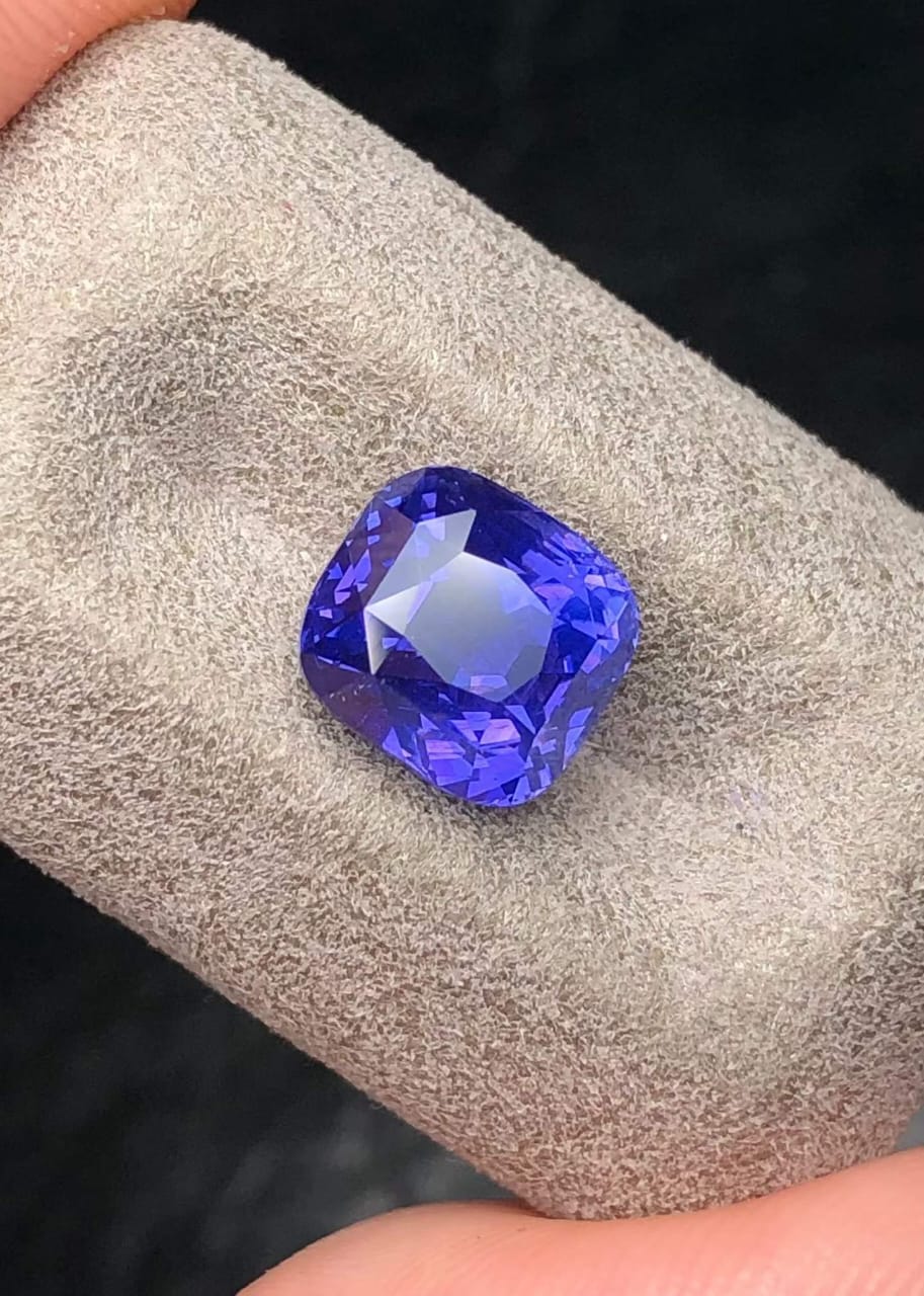 violet sapphire