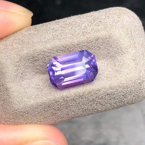 violet sapphire